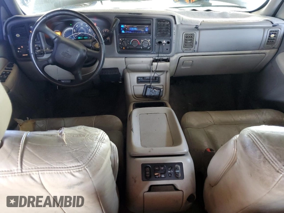 2001 Chevrolet Tahoe LT z VIN 1GNEK13T41J114680, wystawiony jako Copart lot #58333525 z przebiegiem 223 591 mil mil oraz Szkoda całkowita • Salvage title. Historia ofert i sprzedaży dostępna na DreamBid. Obrazek 8.