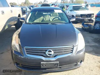 2009 Nissan Altima 2.5 SL with VIN 1N4AL21E79N413525, listed as a IAAI auction lot 41811995 with 205,089 mi miles. Bid and sale history available at carsss.com. Image 13.