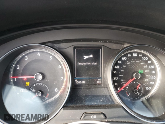 2018 Volkswagen Atlas 3.6L V6 SEL with VIN 1V2MR2CA8JC584928, listed as a Copart auction lot 45660995 with 166,690 mi miles and Salvage Title. Bid and sale history available at carsss.com. Image 9.