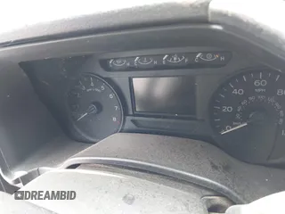 2018 Ford F-150 XL с VIN 1FTMF1CB5JKC73458, выставлен на аукционе IAAI как лот 42409236 с пробегом Не указан миль и . История ставок и продаж доступна на DreamBid. Изображение 15.