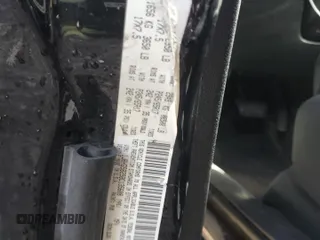 2008 Jeep Commander Limited z VIN 1J8HG58258C135608, wystawiony jako Copart lot #49639375 z przebiegiem 140 549 mil mil oraz Szkoda całkowita • Salvage title. Historia ofert i sprzedaży dostępna na DreamBid. Obrazek 13.