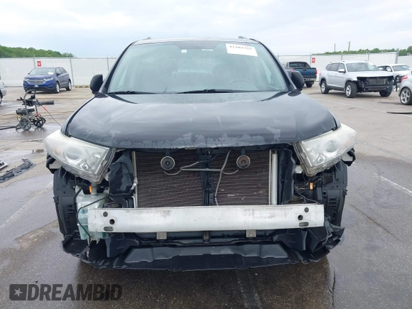 2012 Toyota Highlander Limited with VIN 5TDDK3EH6CS139367, listed as a IAAI auction lot 42203725 with 124,606 mi miles and . Bid and sale history available at DreamBid. Image 6.