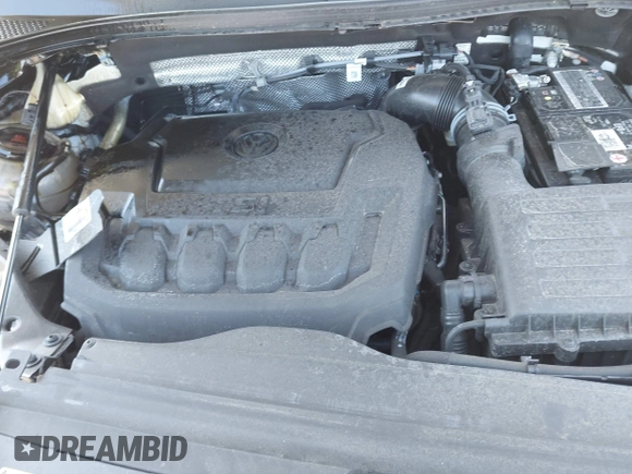 2023 Volkswagen Tiguan SE with VIN 3VVMB7AX4PM128427, listed as a IAAI auction lot 42054477 with 29,731 mi miles and . Bid and sale history available at DreamBid. Image 10.