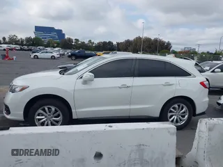 2017 Acura RDX с VIN 5J8TB3H35HL023289, выставлен на аукционе IAAI как лот 42126514 с пробегом 102 203 миль миль и . История ставок и продаж доступна на DreamBid. Изображение 14.