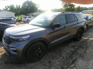 2023 Ford Explorer ST-Line с VIN 1FMSK7KH6PGB21921, выставлен на аукционе IAAI как лот 42591112 с пробегом 17 642 миль миль и . История ставок и продаж доступна на DreamBid. Изображение 2.