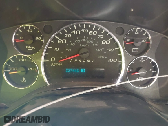 2012 Chevrolet Express Cargo with VIN 1GCWGFFA8C1106882, listed as a IAAI auction lot 42284350 with 227,443 mi miles and . Bid and sale history available at DreamBid. Image 7.
