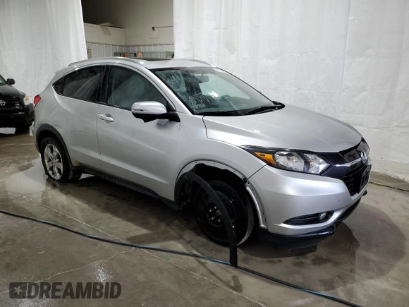 2016 Honda HR-V EX-L w/Navi with VIN 3CZRU6H72GM727688, listed as a Copart auction lot 71735464 with 67,377 mi miles and Salvage Title. Bid and sale history available at carsss.com. Image 4.