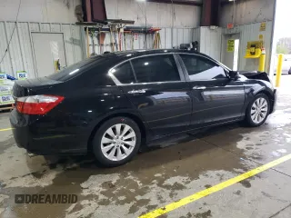 2013 Honda Accord Sdn EX-L with VIN 1HGCR2F84DA272502, listed as a Copart auction lot 51702345 with 121,016 mi miles and Salvage Title. Bid and sale history available at carsss.com. Image 3.