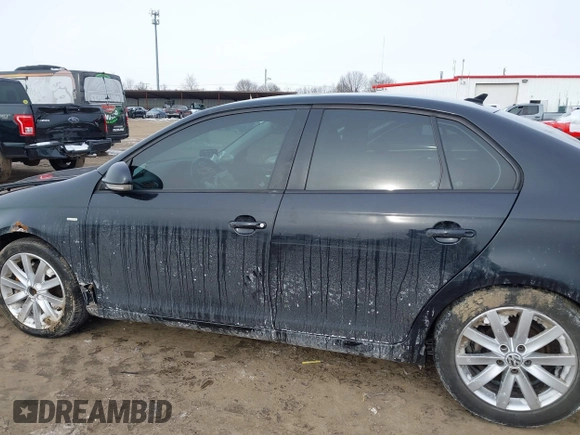 2010 Volkswagen Jetta Wolfsburg Edition with VIN 3VWRA7AJ2AM041200, listed as a IAAI auction lot 41606837 with 184,109 mi miles and . Bid and sale history available at DreamBid. Image 14.