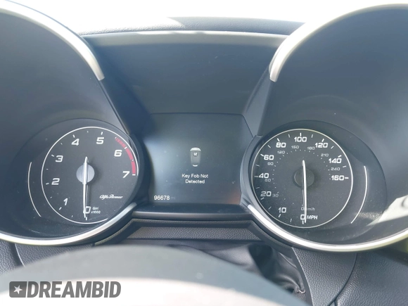 2017 Alfa Romeo Giulia Ti z VIN ZARFAECN3H7556727, wystawiony jako IAAI lot #41901444 z przebiegiem 96 678 mil mil oraz . Historia ofert i sprzedaży dostępna na DreamBid. Obrazek 7.