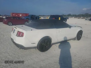 2011 Ford Mustang V6 with VIN 1ZVBP8EM2B5108198, listed as a Copart auction lot 88306225 with 125,270 mi miles and Salvage Title. Bid and sale history available at carsss.com. Image 3.