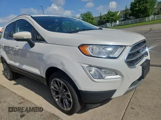 2019 Ford EcoSport Titanium z VIN MAJ6S3KL4KC280624, wystawiony jako Copart lot #57574955 z przebiegiem 122 900 mil mil oraz Tytuł czysty. Historia ofert i sprzedaży dostępna na DreamBid. Obrazek 1.