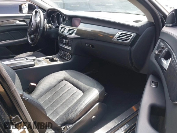2013 Mercedes-Benz CLS 550 z VIN WDDLJ7DB2DA061788, wystawiony jako IAAI lot #42024922 z przebiegiem 87 231 mil mil oraz . Historia ofert i sprzedaży dostępna na DreamBid. Obrazek 5.
