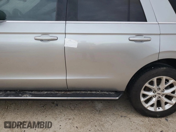 2020 Ford Expedition XLT with VIN 1FMJU1HTXLEA41283, listed as a Copart auction lot 74658014 with 0 mi miles and Non Repairable. Bid and sale history available at carsss.com. Image 13.