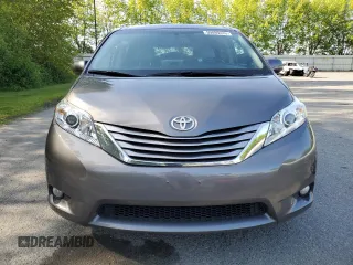 2017 Toyota Sienna XLE with VIN 5TDDZ3DC7HS176274, listed as a Copart auction lot 59899245 with 58,325 mi miles and Salvage title. Bid and sale history available at DreamBid. Image 5.