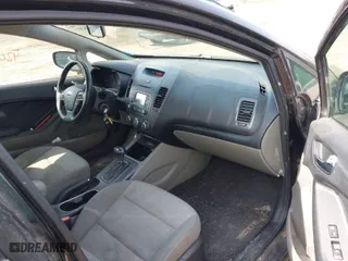 2014 Kia Forte EX with VIN KNAFX4A83E5140813, listed as a IAAI auction lot 42000241 with 201,912 mi miles. Bid and sale history available at carsss.com. Image 5.