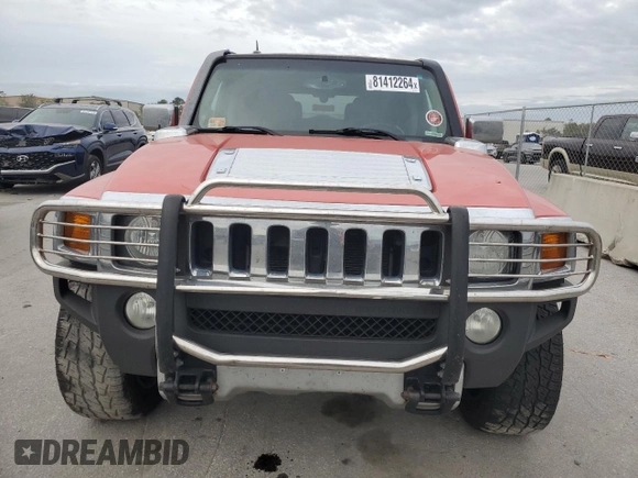 2008 Hummer H3 SUV with VIN 5GTEN13EX88174183, listed as a Copart auction lot 81412264 with 215,467 mi miles and Clean Title. Bid and sale history available at carsss.com. Image 5.