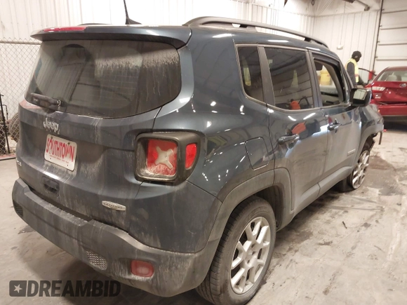 2020 Jeep Renegade Latitude with VIN ZACNJBBB0LPL29886, listed as a IAAI auction lot 41499830 with 61,029 mi miles and . Bid and sale history available at DreamBid. Image 4.