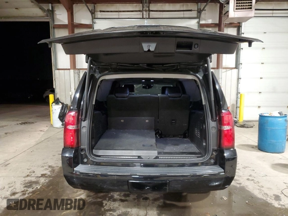 2019 Chevrolet Suburban Premier with VIN 1GNSKJKC7KR140553, listed as a Copart auction lot 83027274 with 89,835 mi miles and Salvage Title. Bid and sale history available at DreamBid. Image 6.