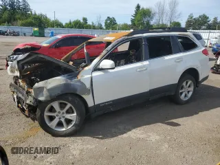 2014 Subaru Outback 2.5i Prem with VIN 4S4BRGBC8E3271940, listed as a Copart auction lot 61372234 with 0 mi miles and Non Repairable. Bid and sale history available at carsss.com. Image 1.