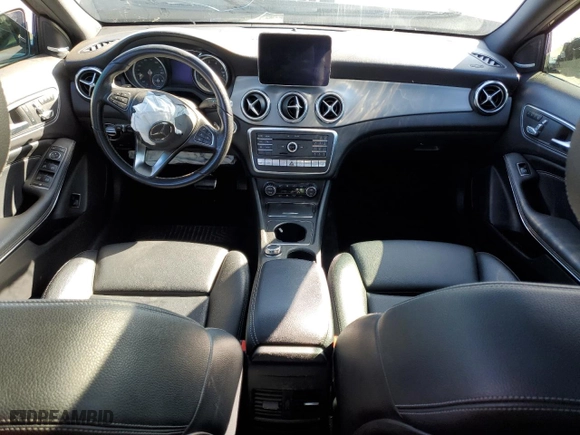 2020 Mercedes-Benz GLA with VIN WDCTG4GB3LJ678807, listed as a Copart auction lot 48190195 with 55,702 mi miles and Salvage Title. Bid and sale history available at carsss.com. Image 8.