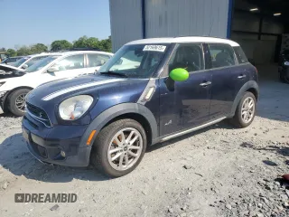 2015 MINI Cooper Countryman S with VIN WMWZC5C50FWP46177, listed as a Copart auction lot 52169615 with 123,050 mi miles and Clean Title. Bid and sale history available at carsss.com. Image 1.