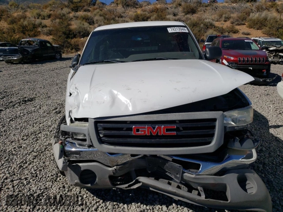 2006 GMC Sierra 1500 with VIN 3GTEK14Z76G261080, listed as a Copart auction lot 74313944 with 225,337 mi miles and Salvage Title. Bid and sale history available at DreamBid. Image 5.