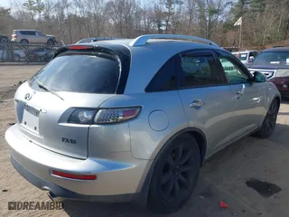2005 Infiniti FX45 with VIN JNRBS08W15X400286, listed as a IAAI auction lot 41810304 with 99,531 mi miles. Bid and sale history available at carsss.com. Image 4.
