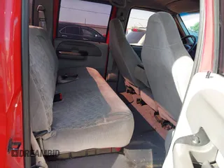 2000 Ford F-350 XL with VIN 3FTSW30F7YMA33373, listed as a IAAI auction lot 42512365 with 318,628 mi miles and . Bid and sale history available at DreamBid. Image 8.