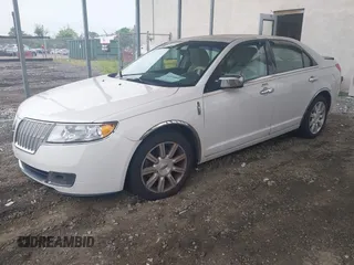 2012 Lincoln MKZ with VIN 3LNHL2GC1CR818892, listed as a IAAI auction lot 42518005 with 91,078 mi miles and . Bid and sale history available at DreamBid. Image 17.