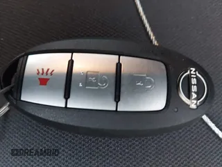 2023 Nissan Frontier Pro-4X z VIN 1N6ED1EK1PN672721, wystawiony jako IAAI lot #41782878 z przebiegiem 3 246 mil mil oraz . Historia ofert i sprzedaży dostępna na DreamBid. Obrazek 11.