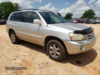 2005 Toyota Highlander with VIN JTEEP21A750111748, listed as a Copart auction lot 57151765 with 324,870 mi miles and Clean Title. Bid and sale history available at DreamBid. Image 4.