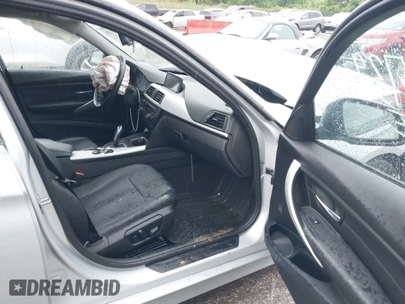 2013 BMW 3 Series 328i xDrive with VIN WBA3B5G56DNS05222, listed as a IAAI auction lot 42351739 with 98,399 mi miles and . Bid and sale history available at DreamBid. Image 5.