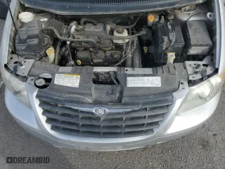 2007 Chrysler Town & Country SWB with VIN 1A4GJ45R07B263611, listed as a Copart auction lot 82036704 with 152,893 mi miles and Salvage Title. Bid and sale history available at carsss.com. Image 13.