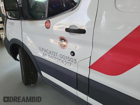 2017 Ford Transit z VIN 1FTYR1YM1HKB05586, wystawiony jako IAAI lot #42621311 z przebiegiem 110 277 mil mil oraz . Historia ofert i sprzedaży dostępna na DreamBid. Obrazek 23.