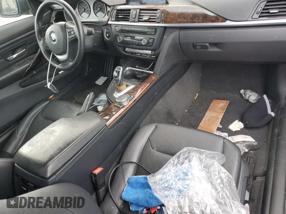 2015 BMW 4 Series 428i xDrive z VIN WBA3N9C57FK248170, wystawiony jako Copart lot #43740655 z przebiegiem 77 401 mil mil oraz Czysty tytuł • Clean title. Historia ofert i sprzedaży dostępna na DreamBid. Obrazek 8.