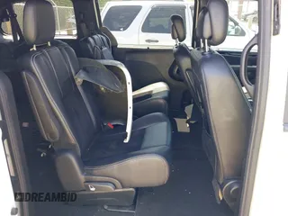 2018 Dodge Grand Caravan SXT with VIN 2C4RDGCG4JR258476, listed as a IAAI auction lot 42080257 with 158,203 mi miles and . Bid and sale history available at DreamBid. Image 8.