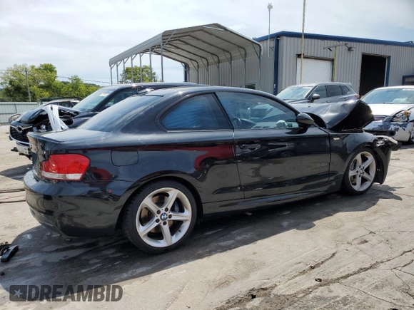 2009 BMW 1 Series 135i with VIN WBAUC735X9VK80113, listed as a Copart auction lot 67117234 with Not provided miles and Salvage title. Bid and sale history available at DreamBid. Image 3.