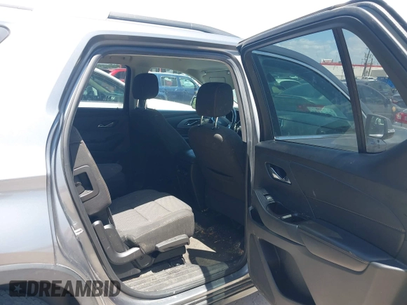 2018 Chevrolet Traverse LT Cloth with VIN 1GNERGKW9JJ253231, listed as a IAAI auction lot 42632505 with 108,673 mi miles and . Bid and sale history available at DreamBid. Image 7.