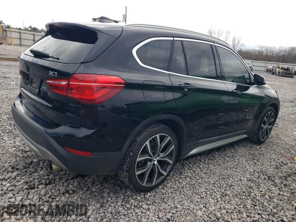 2017 BMW X1 sDrive28i with VIN WBXHU7C33H5H36487, listed as a Copart auction lot 45347465 with 147,702 mi miles and Clean Title. Bid and sale history available at carsss.com. Image 3.