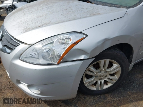 2012 Nissan Altima 2.5 S with VIN 1N4AL2AP1CN530249, listed as a IAAI auction lot 41812054 with 195,360 mi miles. Bid and sale history available at carsss.com. Image 6.