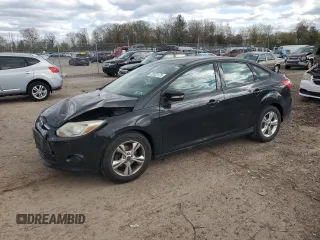 2013 Ford Focus SE with VIN 1FADP3F27DL369634, listed as a Copart auction lot 53325175 with 122,634 mi miles and Salvage Title. Bid and sale history available at carsss.com. Image 1.