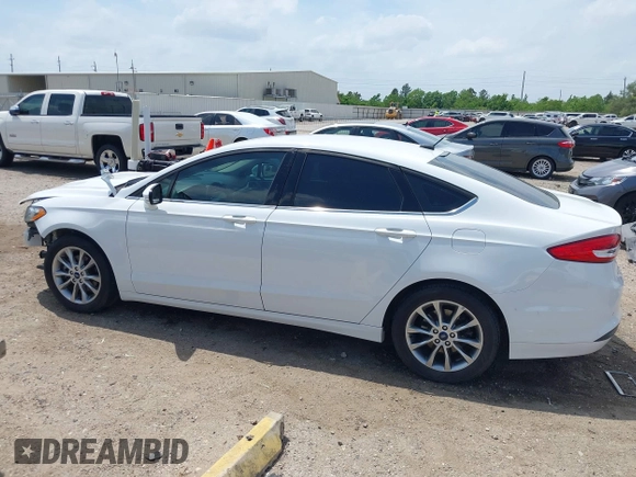2017 Ford Fusion SE with VIN 3FA6P0H75HR370403, listed as a IAAI auction lot 42072154 with 113,941 mi miles. Bid and sale history available at carsss.com. Image 15.