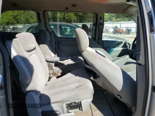 2006 Chrysler Town & Country LWB LX with VIN 2A4GP44R06R904627, listed as a Copart auction lot 80563714 with 236,612 mi miles and Salvage Title. Bid and sale history available at carsss.com. Image 11.