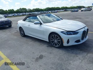 2025 BMW 4 Series 430i z VIN WBA33DB05SCU55191, wystawiony jako IAAI lot #42477824 z przebiegiem 6 224 mil mil oraz . Historia ofert i sprzedaży dostępna na DreamBid. Obrazek 1.