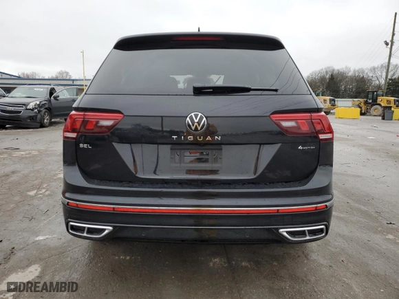 2024 Volkswagen Tiguan SEL R-Line with VIN 3VV4B7AX5RM141514, listed as a Copart auction lot 85454494 with 1,185 mi miles and Salvage Title. Bid and sale history available at carsss.com. Image 6.