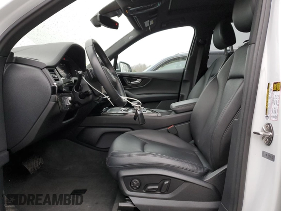 2019 Audi Q7 Prestige z VIN WA1VAAF7XKD033865, wystawiony jako Copart lot #50088745 z przebiegiem 82 716 mil mil oraz Szkoda całkowita • Salvage title. Historia ofert i sprzedaży dostępna na DreamBid. Obrazek 7.