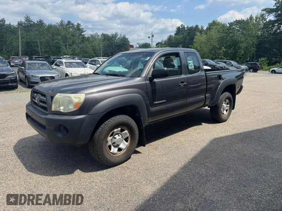 2010 Toyota Tacoma with VIN 5TEUX4EN9AZ726630, listed as a Copart auction lot 62417735 with 211,445 mi miles and Clean title. Bid and sale history available at DreamBid. Image 2.
