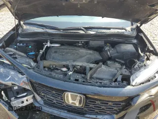 2019 Honda Passport EX-L with VIN 5FNYF8H57KB013994, listed as a Copart auction lot 63586705 with 109,703 mi miles and Non repairable. Bid and sale history available at DreamBid. Image 11.