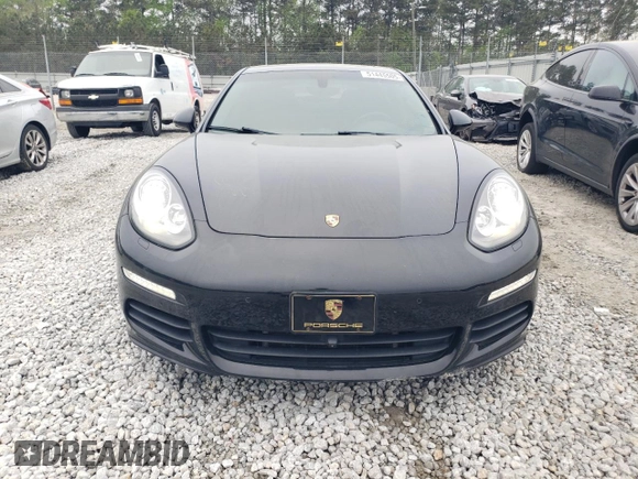 2015 Porsche Panamera S E-Hybrid z VIN WP0AD2A72FL040409, wystawiony jako Copart lot #51445505 z przebiegiem 112 238 mil mil oraz Tytuł czysty. Historia ofert i sprzedaży dostępna na DreamBid. Obrazek 5.